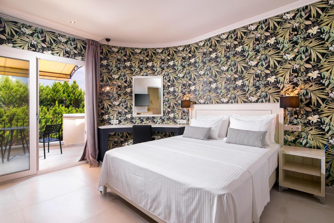 Neikos Mediterraneo Luxury Suites Chaniotis Exterior foto